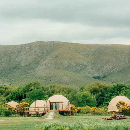 Hotel Glamping Puente Blanco Sierra de la Ventana Exterior foto