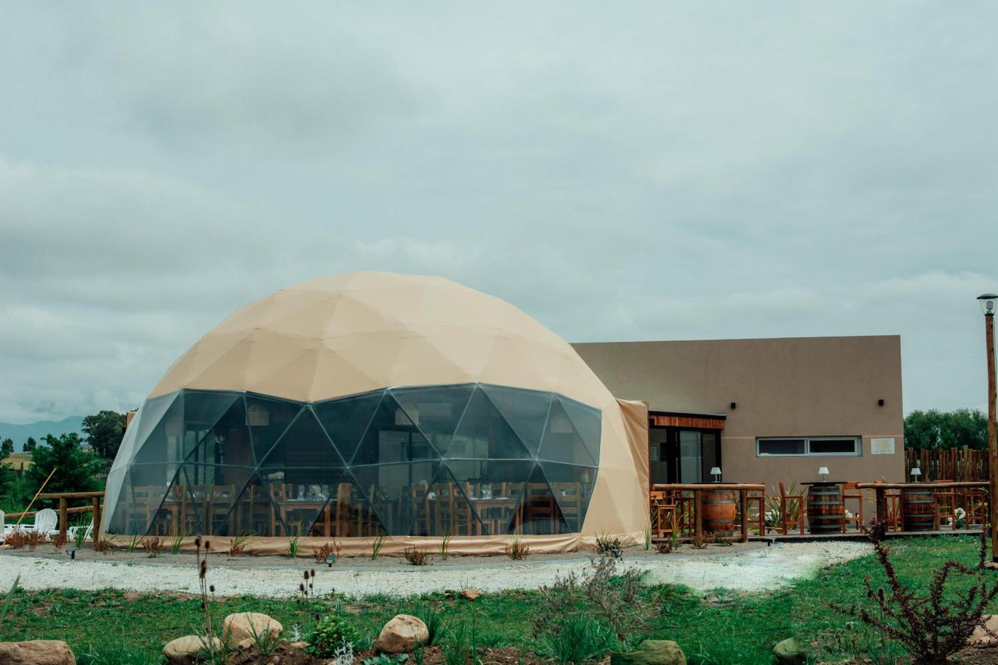 Glamping Puente Blanco * Sierra de la Ventana